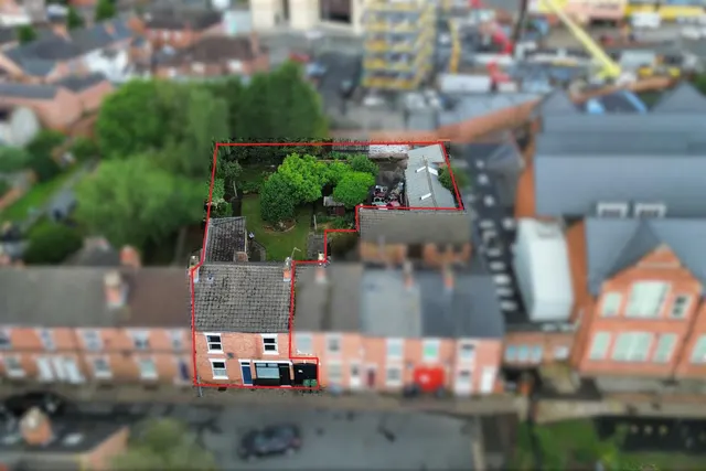 Development Opportunity, LE11, photo 2