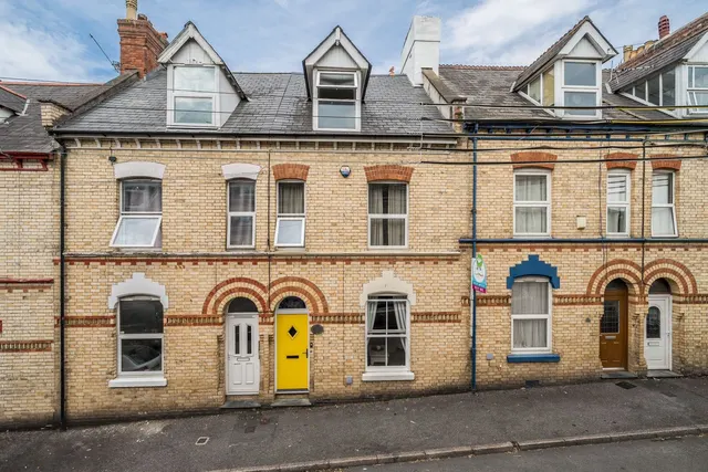 Sunflower Road, Barnstaple, EX32, photo 3