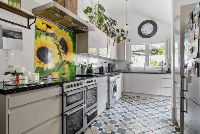 Sunflower Road, Barnstaple, EX32, photo 2