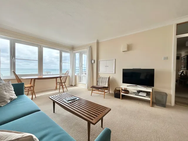Photo 2 — Glyne Hall, Bexhill-On-Sea