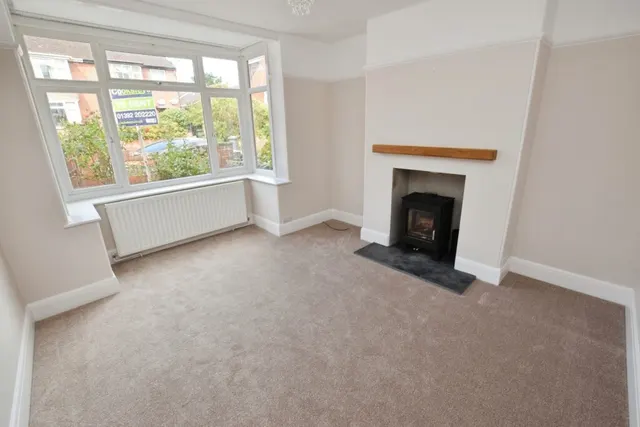 Photo 2 — Hanover Close