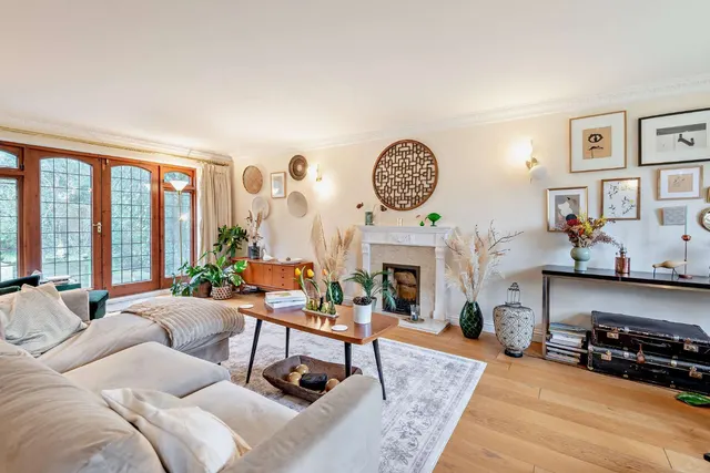 Monks Road, Virginia Water, GU25, photo 2