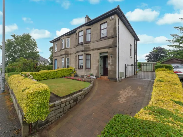 Gallowhill Road, Paisley, Renfrewshire, PA3, photo 1