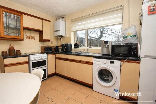 Caishowe Road, Borehamwood, WD6, photo 3