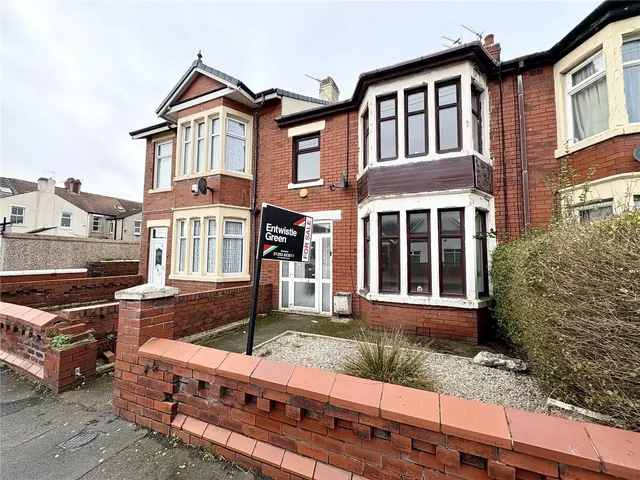 Dunelt Road, Blackpool, FY1, photo 1