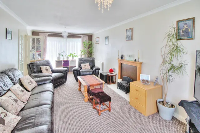Beech Glen, Bracknell, RG12, photo 3