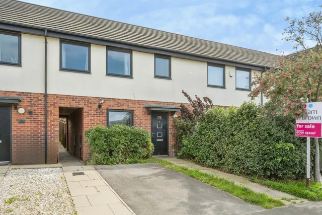 School Street, Thurnscoe, S63, photo 1