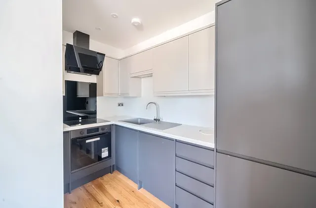 Nether Street, Alton, GU34, photo 3