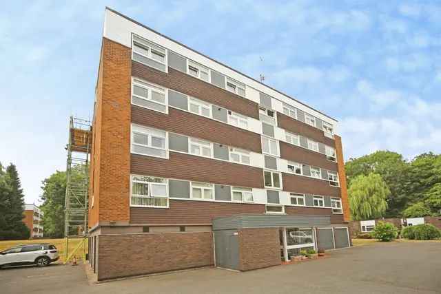 Riverside Drive, Solihull, B91, photo 1