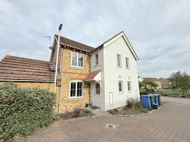 Primrose Way, ME12, photo 1