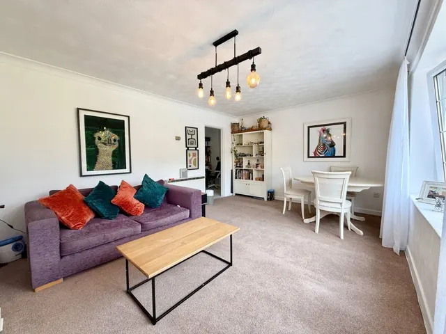 Wetherby ~ Leconfield Court, LS22, photo 2