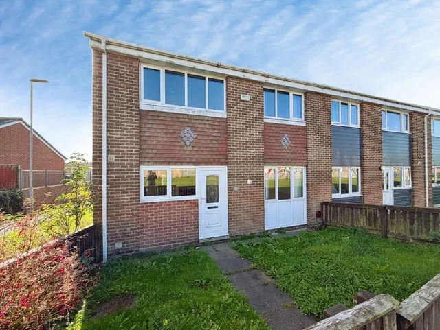 Eastfields, Stanley, DH9, photo 1
