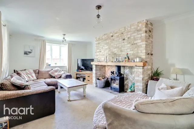 Rookery Close, Witham St Hughs, LN6, photo 2