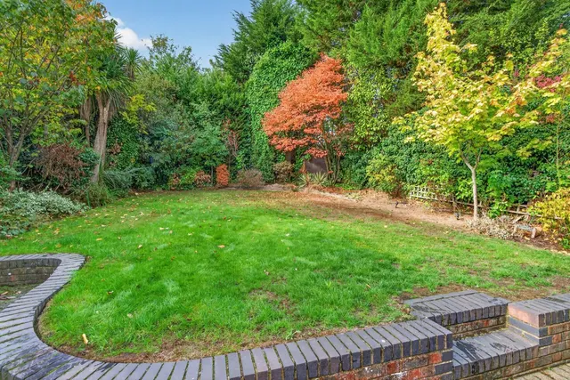 Stanmore Way, Loughton, IG10, photo 2