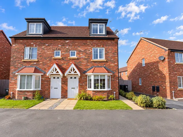 Chillingham Road, Winsford, photo 1