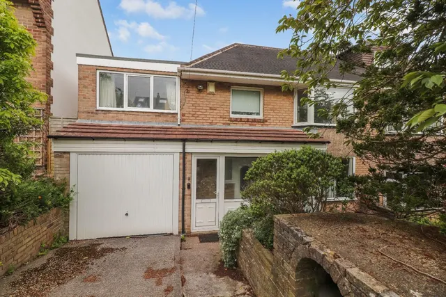 Crimicar Drive, Fulwood, Sheffield, photo 1