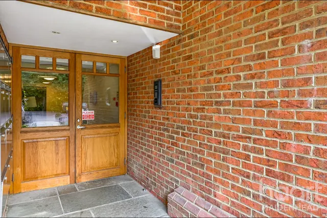 Shoppenhangers Road, Maidenhead, SL6, photo 3