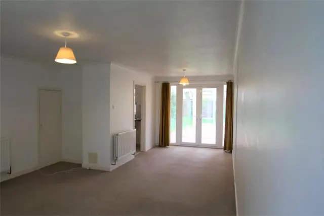 Rookery Place, Fenstanton, PE28, photo 3