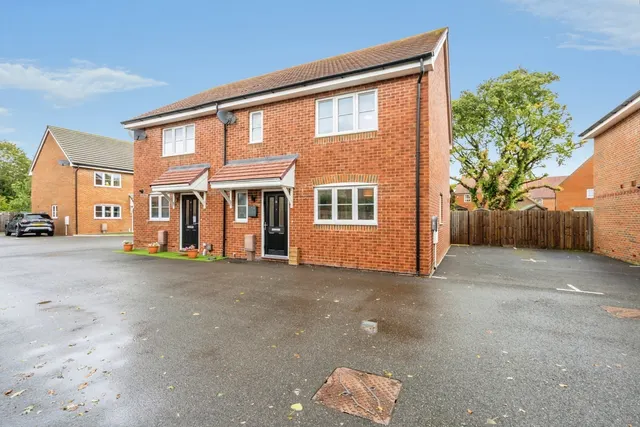 Daisy Gardens, Felpham, PO22, photo 1