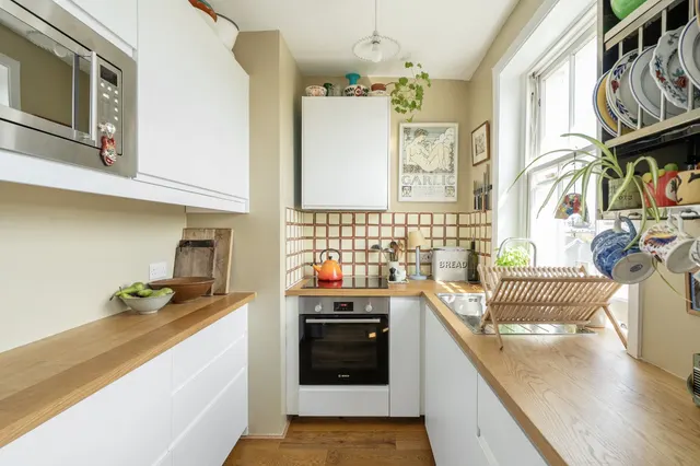 Photo 2 — Brondesbury Villas, Queens Park, London, NW6