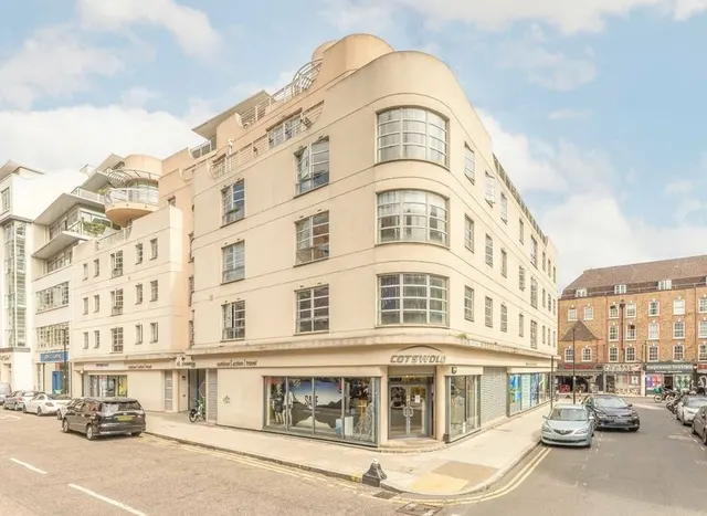 Leyden Street, Aldgate, E1, photo 1