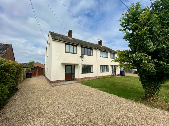 Pott Hall Road, Bury St. Edmunds, IP28, photo 1