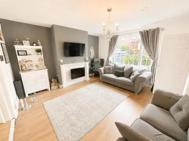 Photo 3 — Ringwood Avenue, Radcliffe, Manchester, M26 1BP