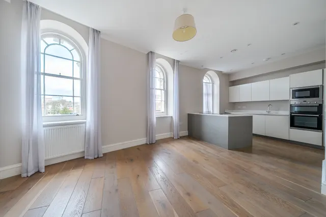 Guinea Street, Bristol, BS1, photo 1
