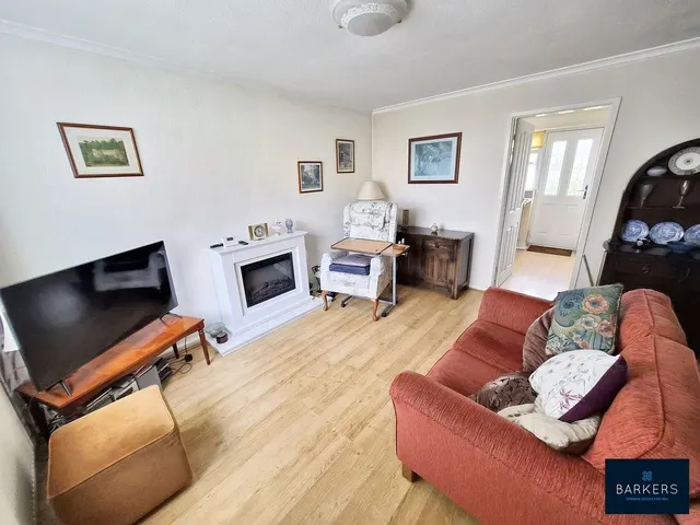 Photo 2 — Beech Walk, Birkenshaw BD11 2PE