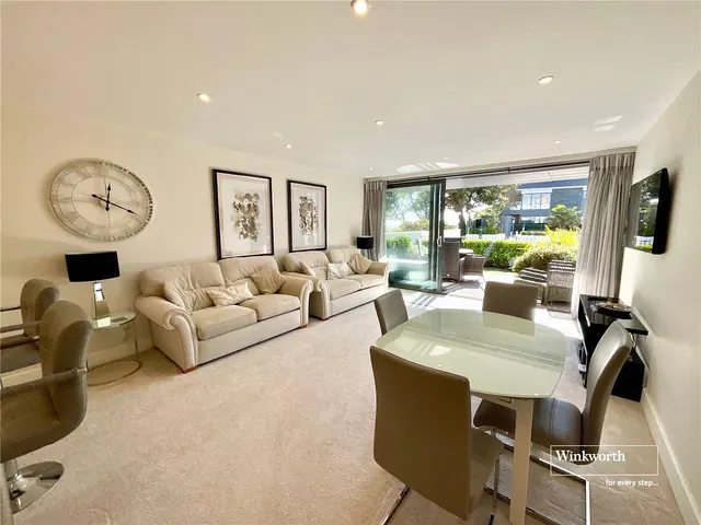 Photo 2 — Needles Watch, 6 Wharncliffe Gardens, Highcliffe-On-Sea, Dorset, BH23