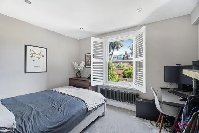 Ridge Road, N8, photo 3
