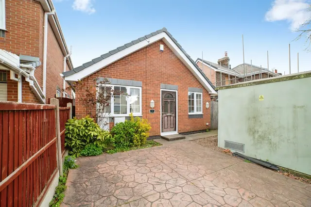Grange Avenue, Mansfield, NG18, photo 1