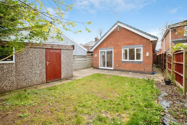 Grange Avenue, Mansfield, NG18, photo 2