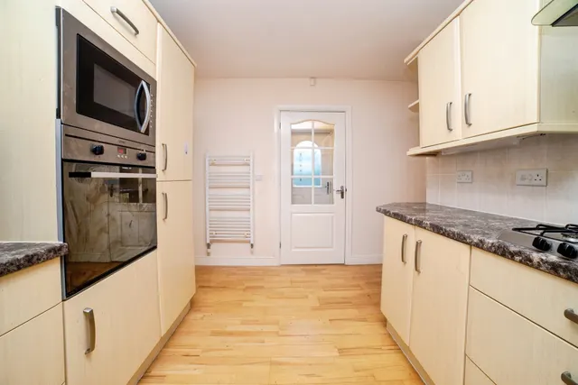 Grange Avenue, Mansfield, NG18, photo 3