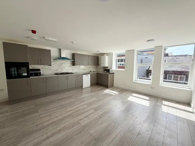 Stafford Street, Hanley, ST1, photo 1