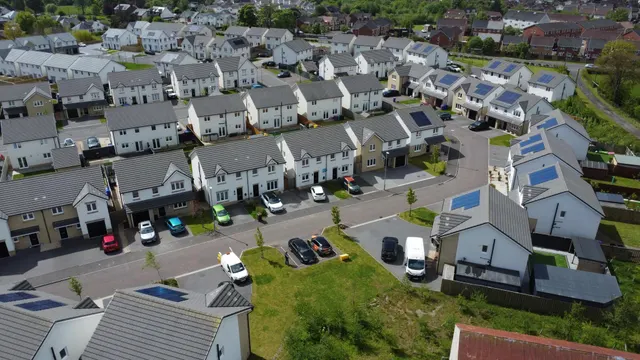 Bessie Graham Court, Kilwinning, KA13, photo 2