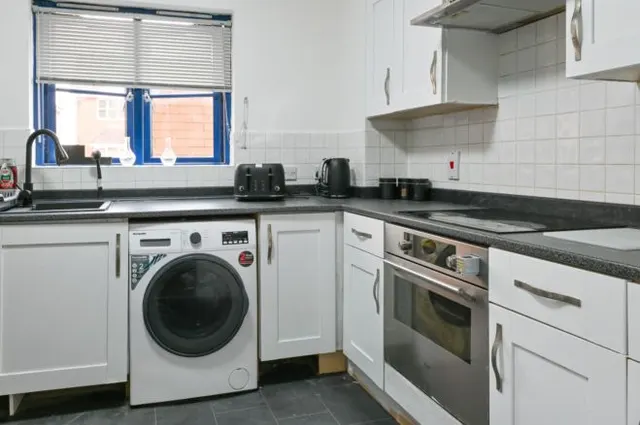 Photo 2 — West Cotton Close, Northampton