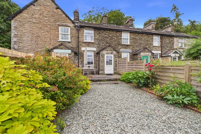 Brantfell Cottages, Bowness-on- Windermere, LA23, photo 1