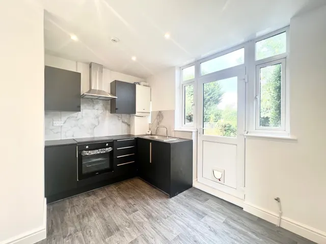 Grenville Road, Beeston, NG9, photo 1