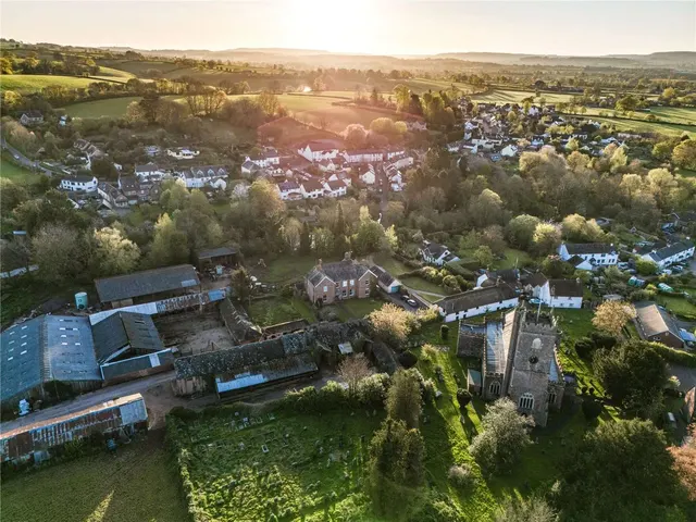 Photo 2 — Halberton Court Farm, Halberton, Tiverton, EX16 7AW