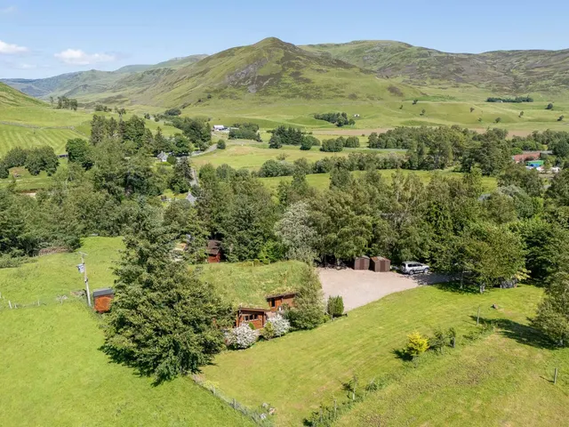 Photo 2 — Balinauld, Glenshee, Blairgowrie, Perth and Kinross, PH10 7QE