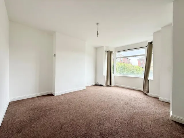 Whiteways Road, Sheffield, S4, photo 3