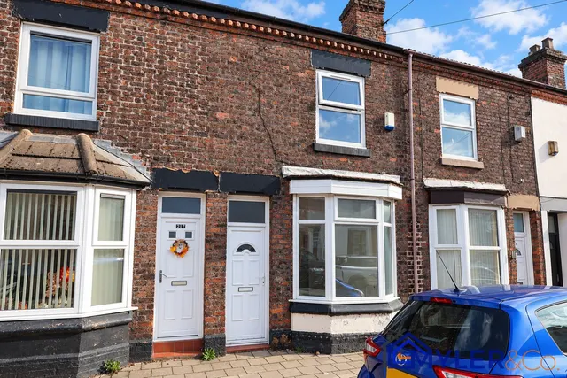 Vine Street, Widnes, photo 1