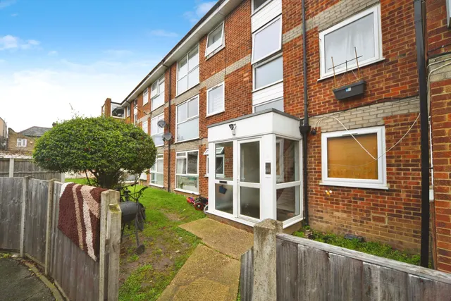 Whitley Road, London, N17, photo 2