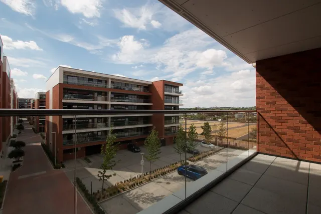 Photo 3 — Kingman Way, Newbury, RG14