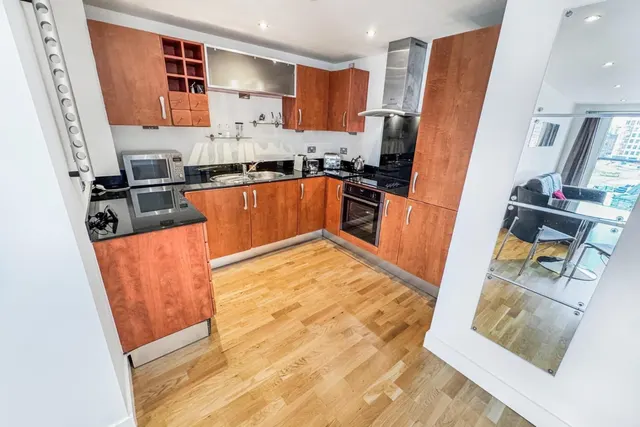 Armouries Way, Leeds, LS10, photo 3