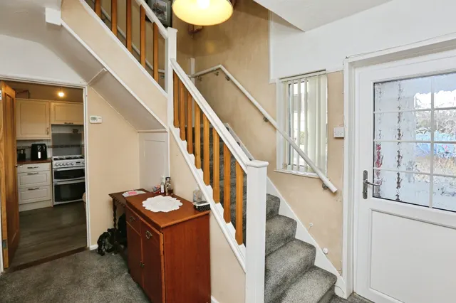 Photo 2 — Thorni Avenue, Fareham