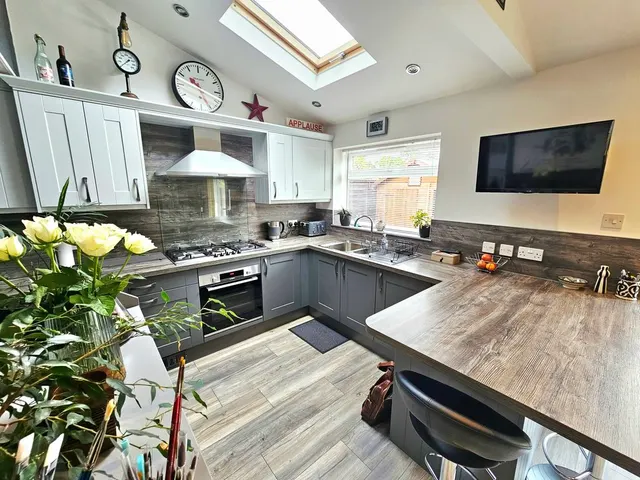 Roylesden Crescent, Sutton Coldfield, B73, photo 3