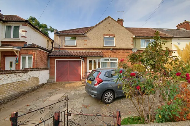 Hammond Road, Enfield, photo 1