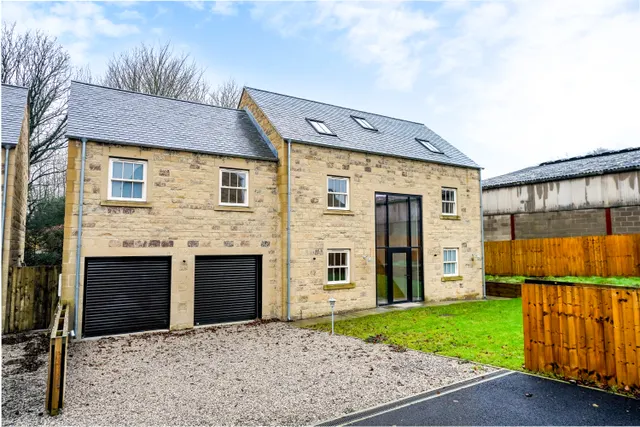 Park View Farm, Finghall, DL8, photo 2